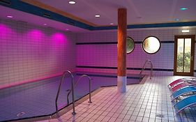 Hotel Sonnenhof - Tante ALMA`s Sommerfrische